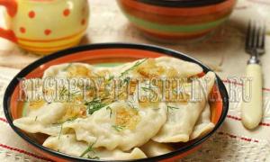 Recipes for dumplings with potatoes, from dough with water, milk, sour cream, kefir and broth