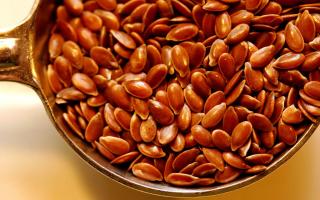 Flaxseed jelly: benefits and harms